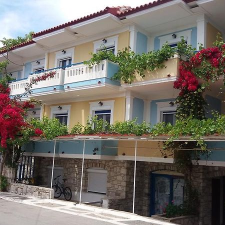 Paris Beach Hotel Ireo  Exterior photo